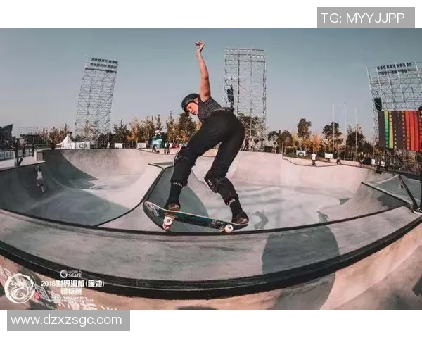 杭州滑板队在世界滑板锦标赛中的灵活性表现引发热议与关注 杭州滑板队在世界滑板锦标赛中的灵活性表现引发热议与关注